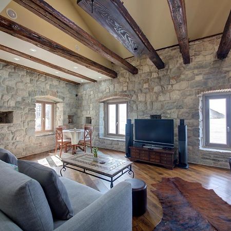 Kazerma Apartment Perast Exterior foto