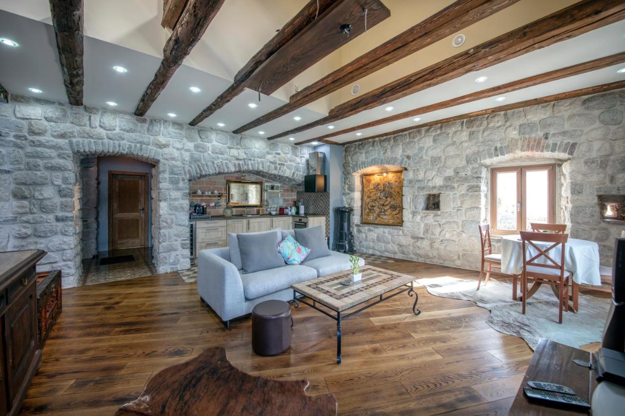 Kazerma Apartment Perast Exterior foto
